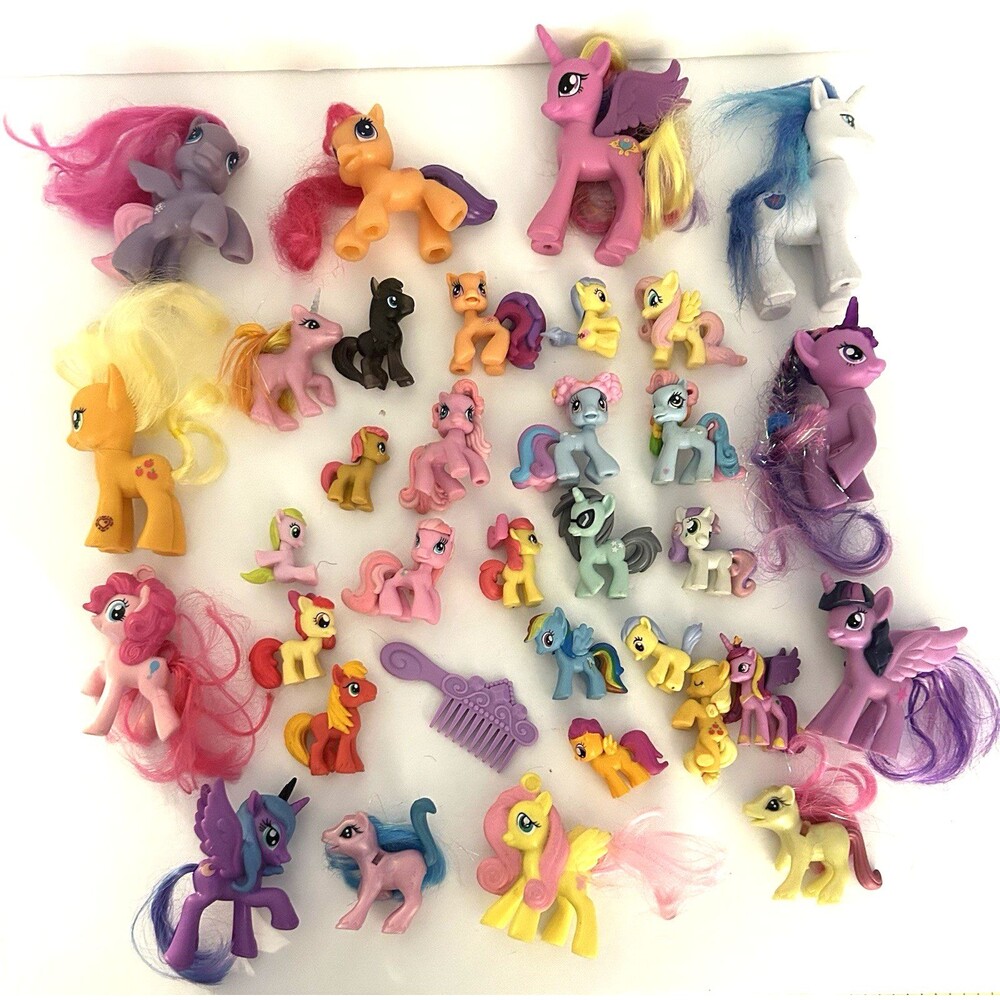 My Little Pony MLP Lot 33 Pieces Ponies and 1 Comb